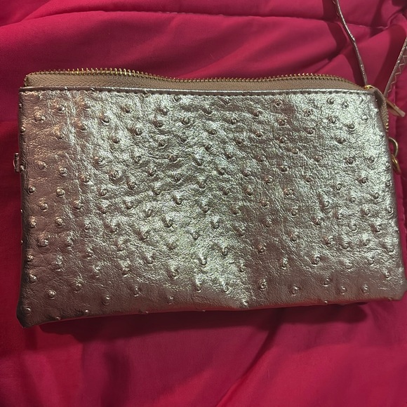 Gold clutch  bag - Picture 1 of 5